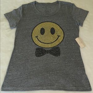 NWT Forever 21 Gray Tee with Rhinestone Smiley Face and Bow Tie 😊 Super Soft!
